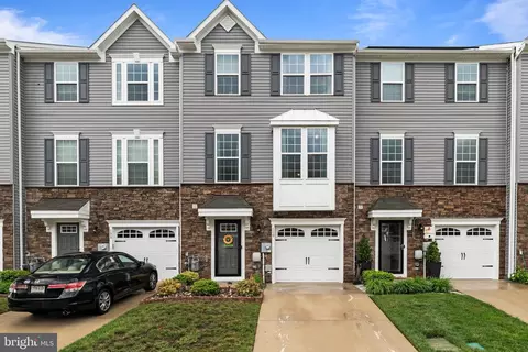 110 Meridian Ln, Sewell, NJ 08080