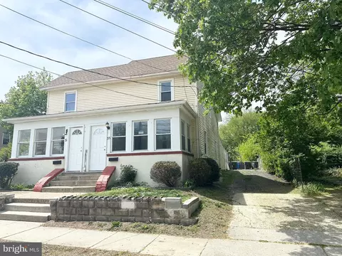 35 S Academy St, Glassboro, NJ 08028