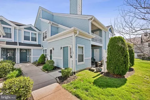 451 Steeplechase Ct, Deptford, NJ 08096