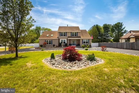 114 Hurffville Rd, Turnersville, NJ 08012