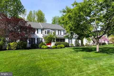 Exterior - 31 Millwood Ct, Mickleton, NJ 08056 photo 4 of 9