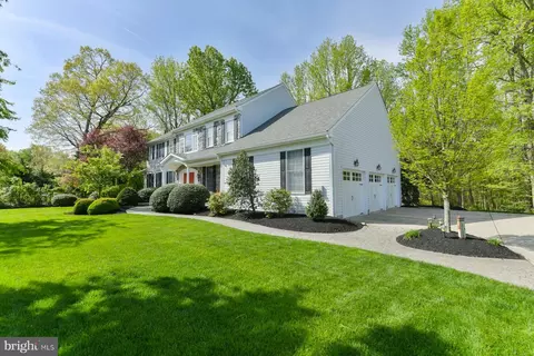 Exterior - 31 Millwood Ct, Mickleton, NJ 08056 photo 5 of 9