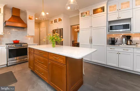 Kitchen - 31 Millwood Ct, Mickleton, NJ 08056 photo 3 of 4