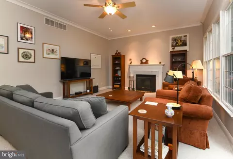 Living - 31 Millwood Ct, Mickleton, NJ 08056 photo 2 of 2