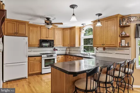 157 W Wolfert Station Rd, Mickleton, NJ 08056 photo 11