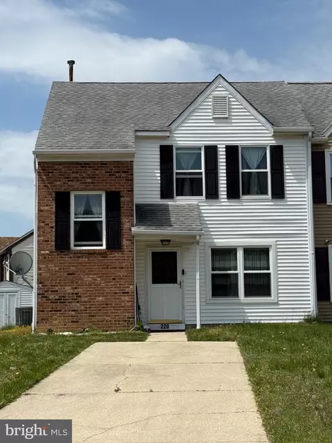 220 Poplar St, Turnersville, NJ 08012