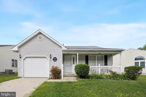 144 Trellis Ln, Sewell, NJ 08080