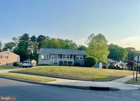 17 Barclay Dr, Turnersville, NJ 08012