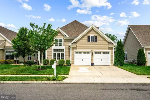 123 Weatherby Ln, Glassboro, NJ 08028