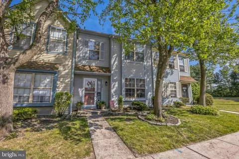 136 Brent Ct, West Deptford, NJ 08086