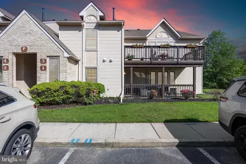 1 Neville Ct, Sewell, NJ 08080