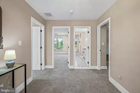 Entry Way - 123 W Tomlin Station Rd, Mickleton, NJ 08056 photo 12 of 13
