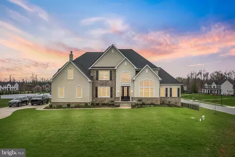 143 Salvatore Dr, Mullica Hill, NJ 08062