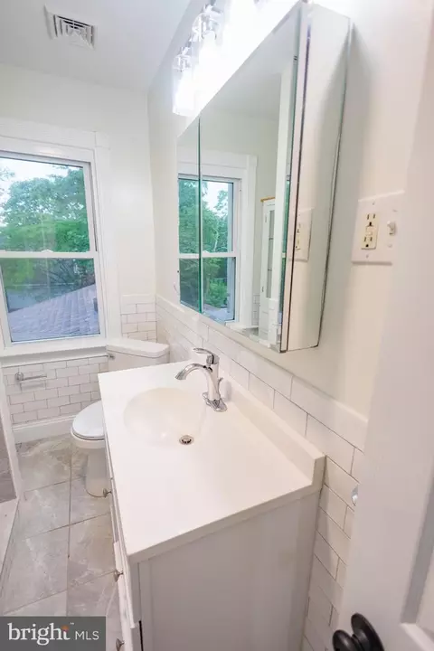 326 N Broadway, Pitman, NJ 08071 photo 34