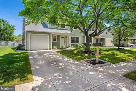 114 Burgundy Ct, Wenonah, NJ 08090