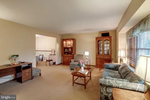 402 Doerrman Dr, Mickleton, NJ 08056 photo 6