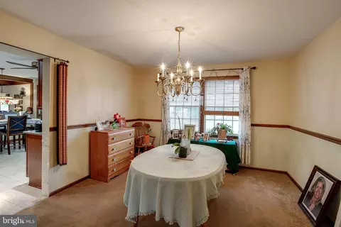 402 Doerrman Dr, Mickleton, NJ 08056 photo 8