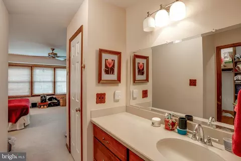 402 Doerrman Dr, Mickleton, NJ 08056 photo 17