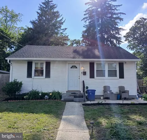 654 N New St, Clayton, NJ 08312