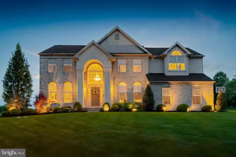 101 Danton Ln, Mullica Hill, NJ 08062