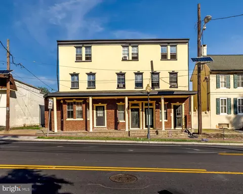 121 N Broad St, Woodbury, NJ 08096