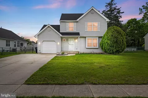 321 Bryn Mawr Dr, Williamstown, NJ 08094