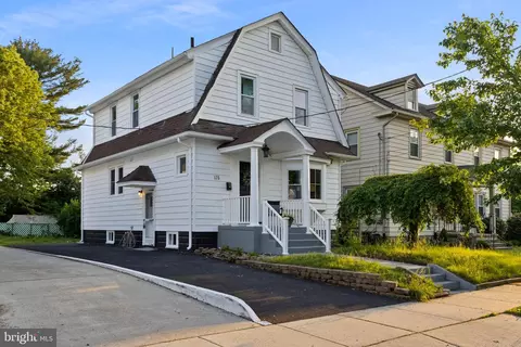 175 W Centre St, Woodbury, NJ 08096