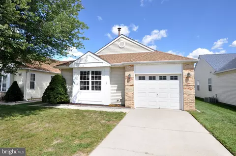 701 Barbados Dr, Williamstown, NJ 08094
