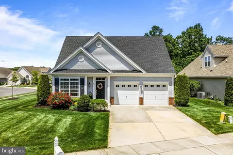 401 Sturgess Ct, Glassboro, NJ 08028