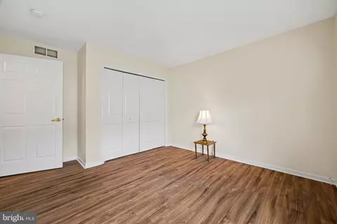 Bedroom - 231 Gaunt Dr, Mickleton, NJ 08056 photo 4 of 4
