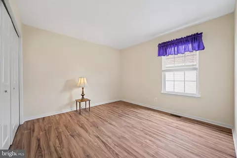 Bedroom - 231 Gaunt Dr, Mickleton, NJ 08056 photo 3 of 4