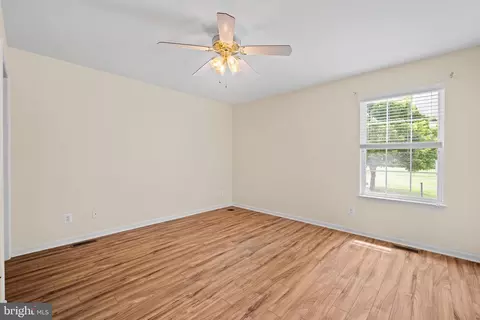 Bedroom - 231 Gaunt Dr, Mickleton, NJ 08056 photo 1 of 4