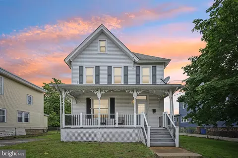 307 Second St, Swedesboro, NJ 08085