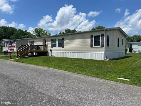 203 Tyler Ave, Williamstown, NJ 08094