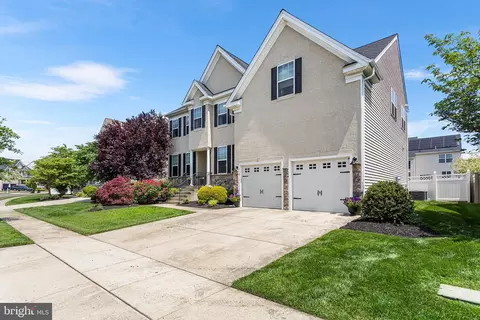 318 Windsor Rd, Mullica Hill, NJ 08062