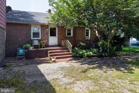 266 Passaic Ave, Thorofare, NJ 08086