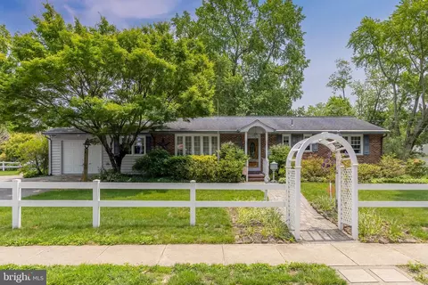 107 Elm Ave, Pitman, NJ 08071