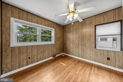 Bedroom - 1006 Orienta Ter, Pitman, NJ 08071 photo 2 of 4