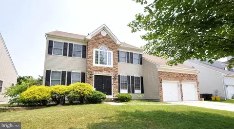 8 Jasmine Way W, Sewell, NJ 08080