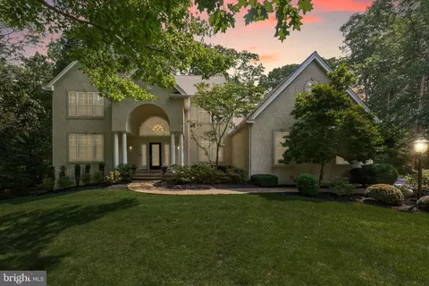 6 Shadybrook Rd, Mullica Hill, NJ 08062