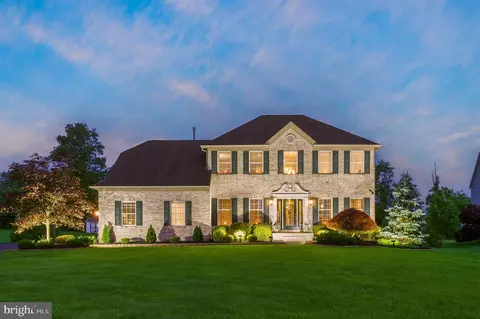 714 Elaine Dr, Mickleton, NJ 08056