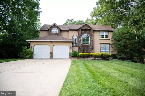 1411 Whispering Woods Ct, Williamstown, NJ 08094