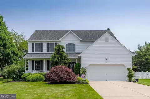 101 Rolling Acre Dr, Sewell, NJ 08080
