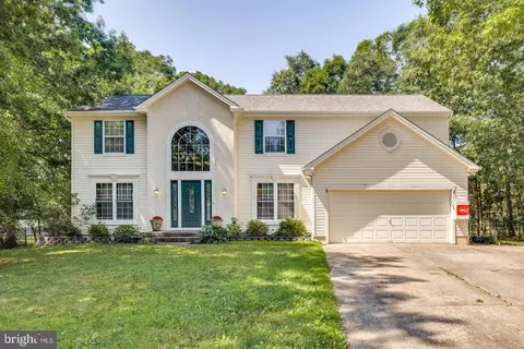 1632 Whispering Woods Dr, Williamstown, NJ 08094