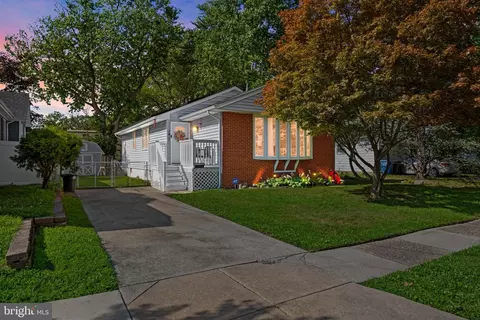 1411 Lincoln Ave, West Deptford, NJ 08096
