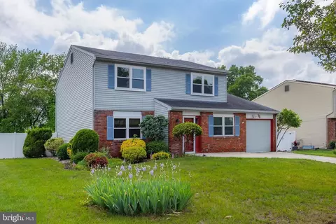 75 Hartford Rd, Sewell, NJ 08080