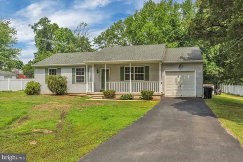 725 Logan Ave, Deptford, NJ 08096