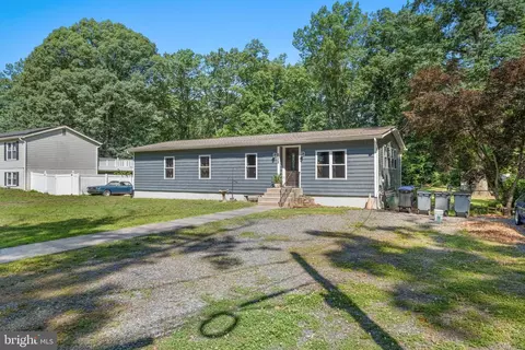 624 Woodland Ave, Westville, NJ 08093