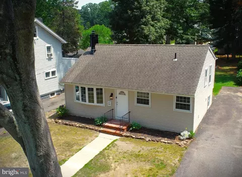 225 Lexington Ave, Pitman, NJ 08071