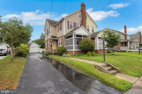 428 S Jackson St, Woodbury, NJ 08096